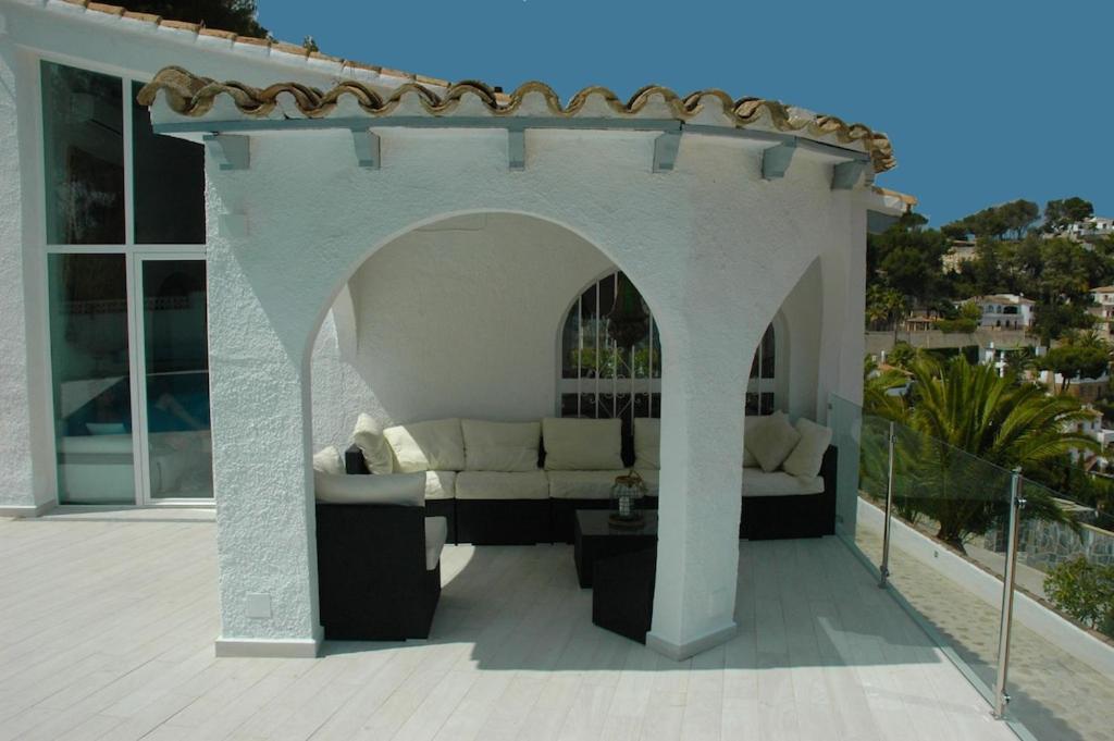 Villa Casa Vida, Your With Panoramic Sea Views In Moraira.